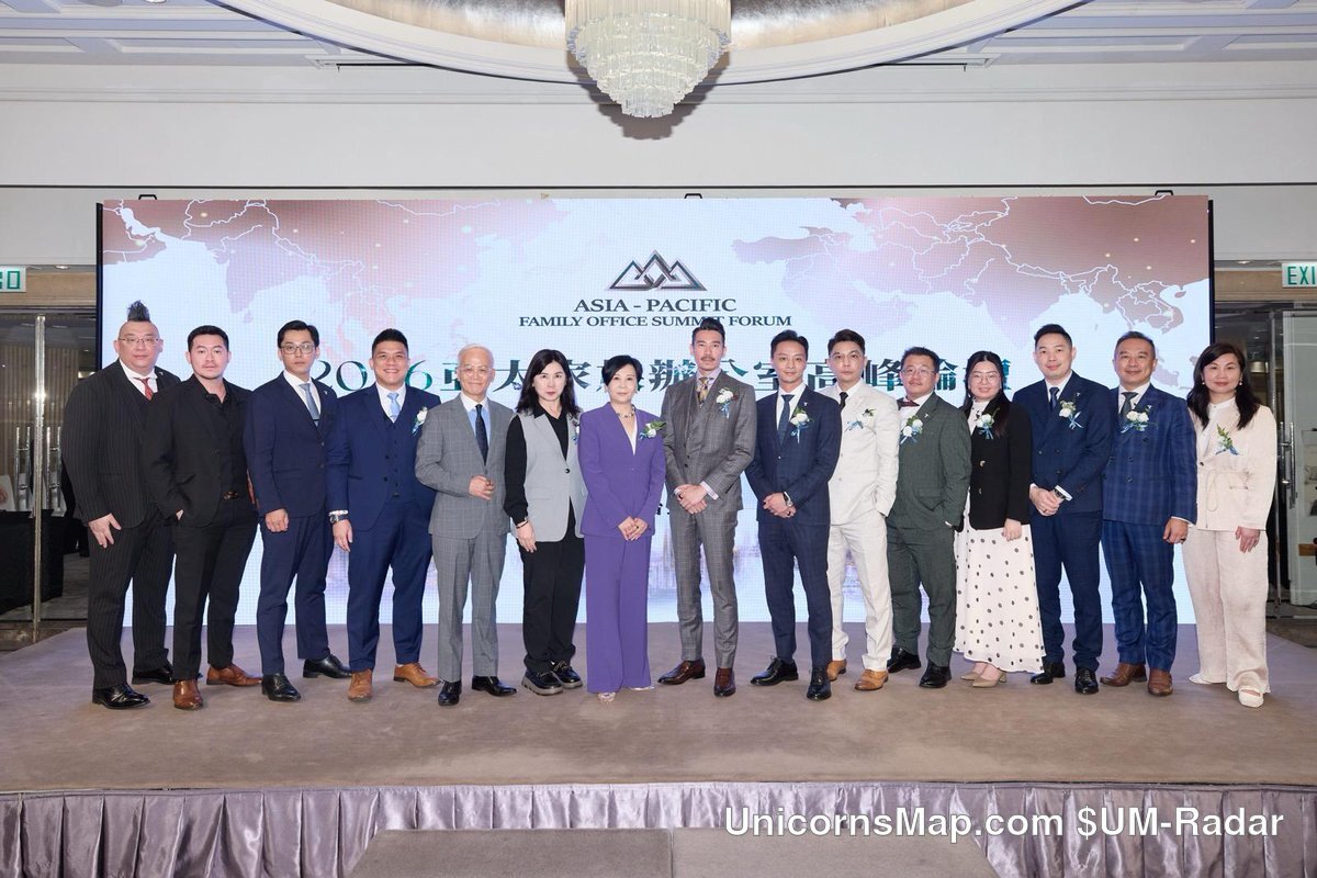 Stage group frame in front of the Asia-Pacific Family Office Summit Forum 2026 backdrop, Hong Kong