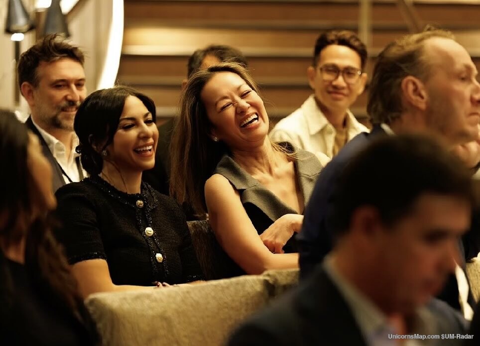 The Cercle Future of Finance Singapore Family Office Forum 2026 - seated attendees laughing during a session
