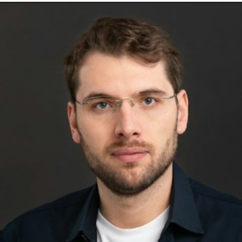 Max Shkvaruk